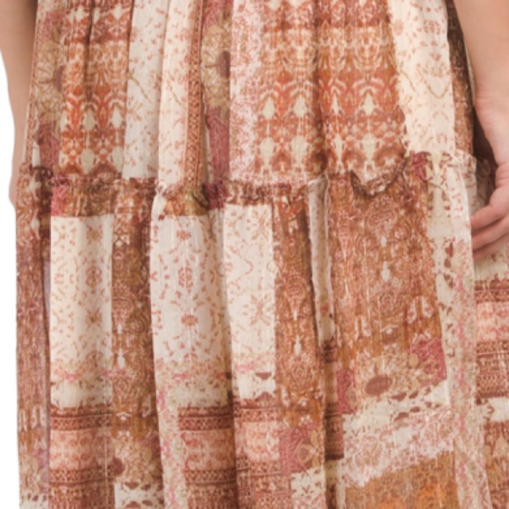 TAYLOR Printed Maxi Halter Dress - Picture 8 of 12